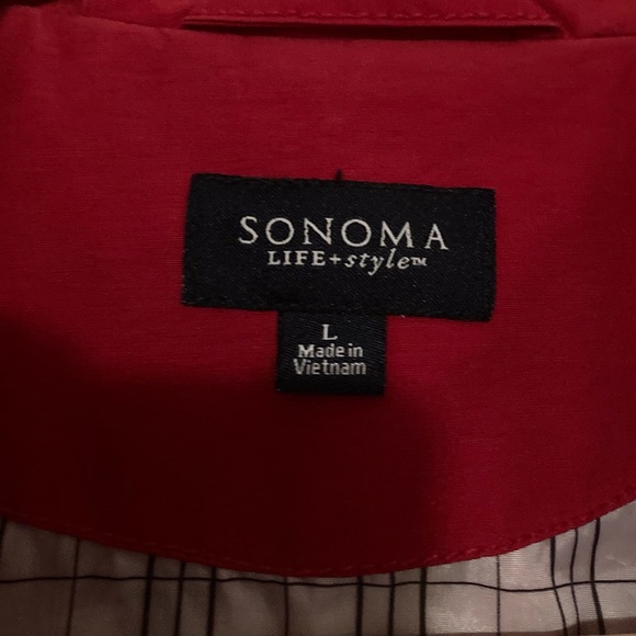 Lined Red Medium Weight Coat Size Large - Picture 4 of 4